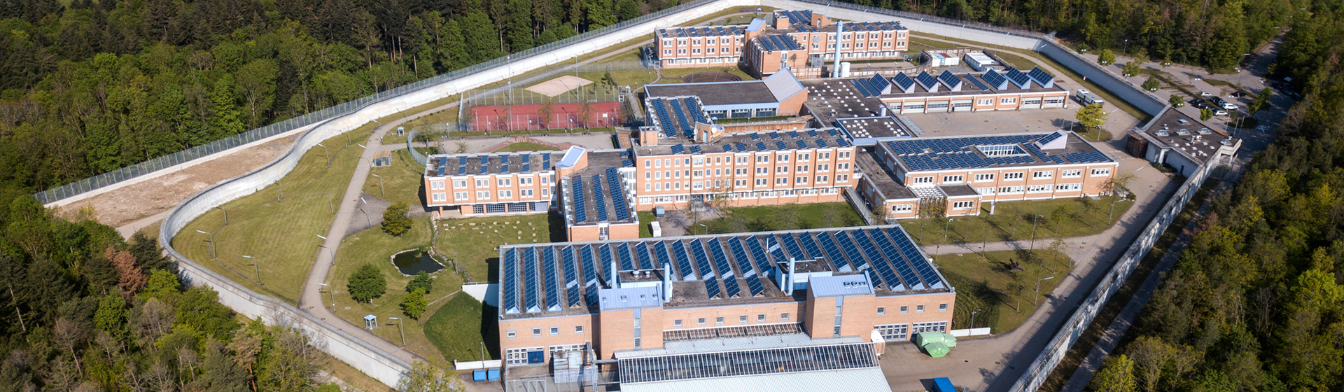 Justizvollzugsanstalt Heimsheim Außenansicht 